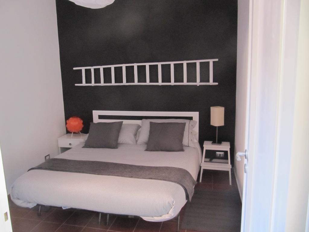 Terre Del Cardinale Country Suites Katanya Oda fotoğraf
