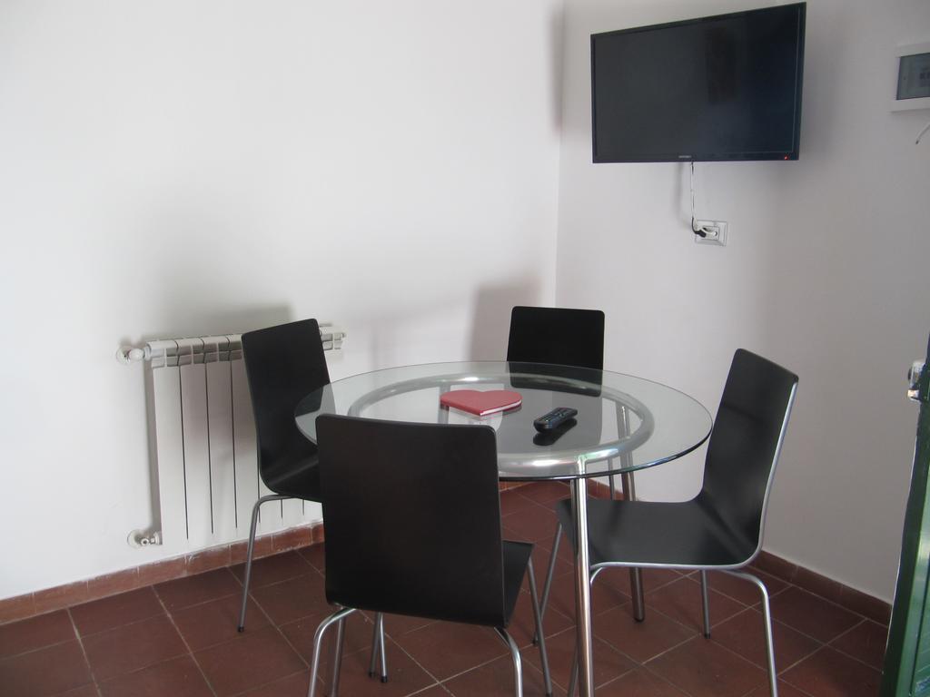 Terre Del Cardinale Country Suites Katanya Oda fotoğraf
