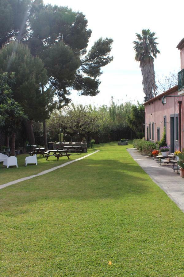 Terre Del Cardinale Country Suites Katanya Dış mekan fotoğraf